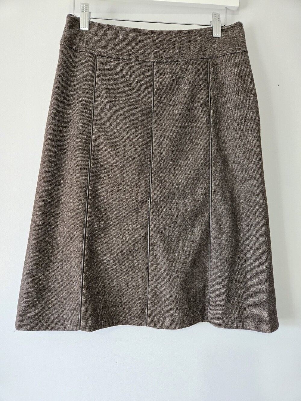 Sticky Fingers London Brown Virgin Wool A-Line Women's Skirt. Size 8